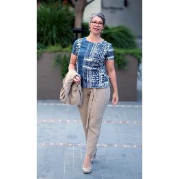 FRANKIE LINEN TOP - URBAN