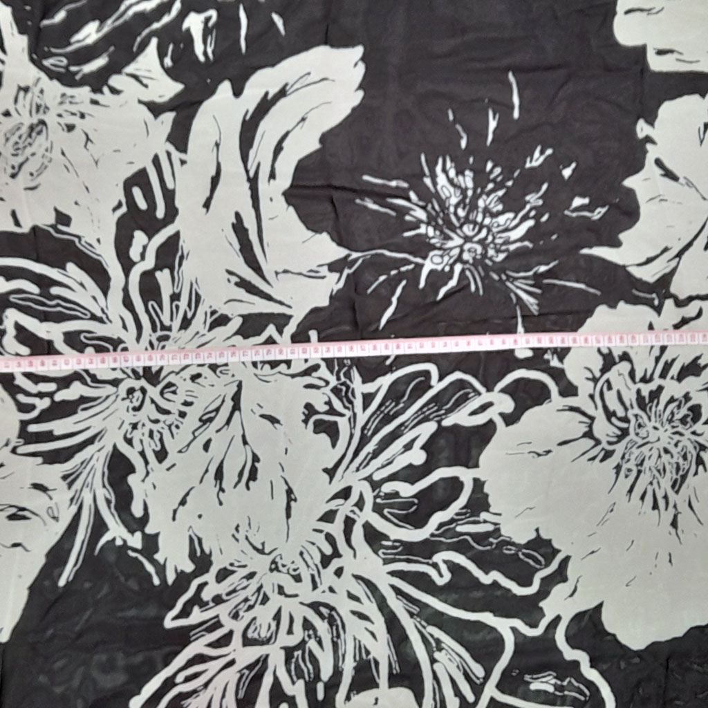 Monochrome Bloom Sheer - Image 3